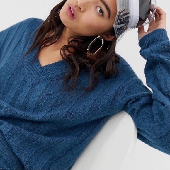 ASOS Sweater - Picture 4 of 5